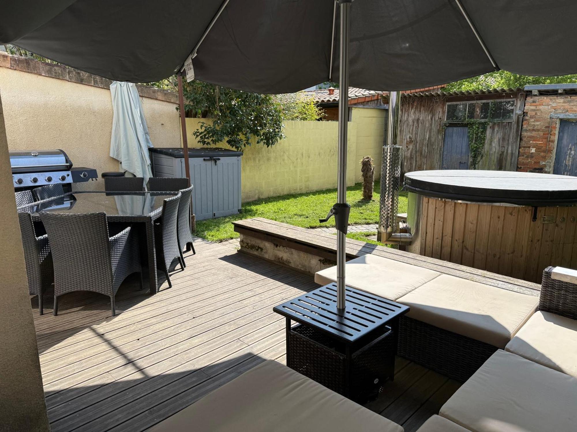 Du Calme En Pleine Jacuzzi * Bordeaux